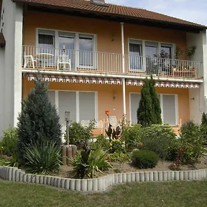 Apartment Hegenauer Zirndorf