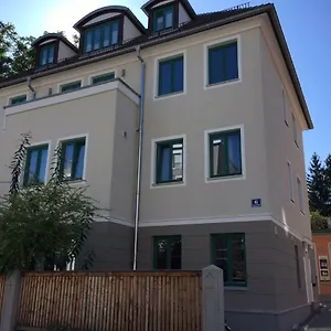 Babo 6 Apartment