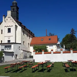 Schloss Weichs Zu Mit 1-2schlafzimmer Parkplatz Internet 60qm Zentrum Apartment