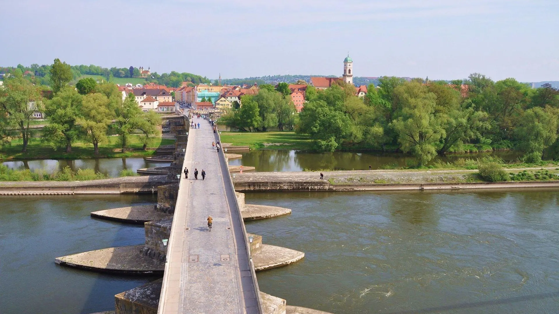 Hansa Apart-Hotel Regensburg 4*,